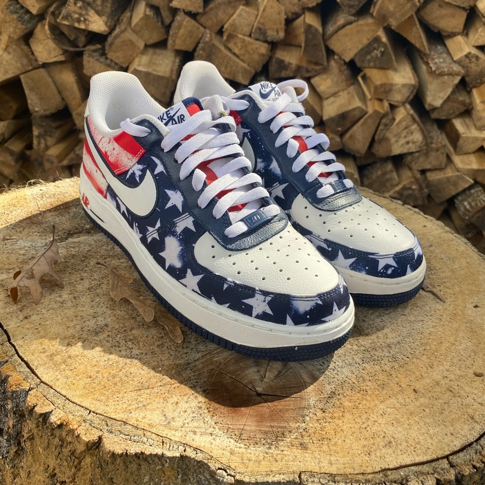 Independence Day AF1 size 9.5